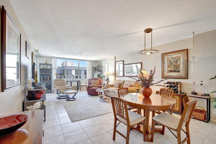 Property Photo:  3015 N Ocean Boulevard 17B  FL 33308 