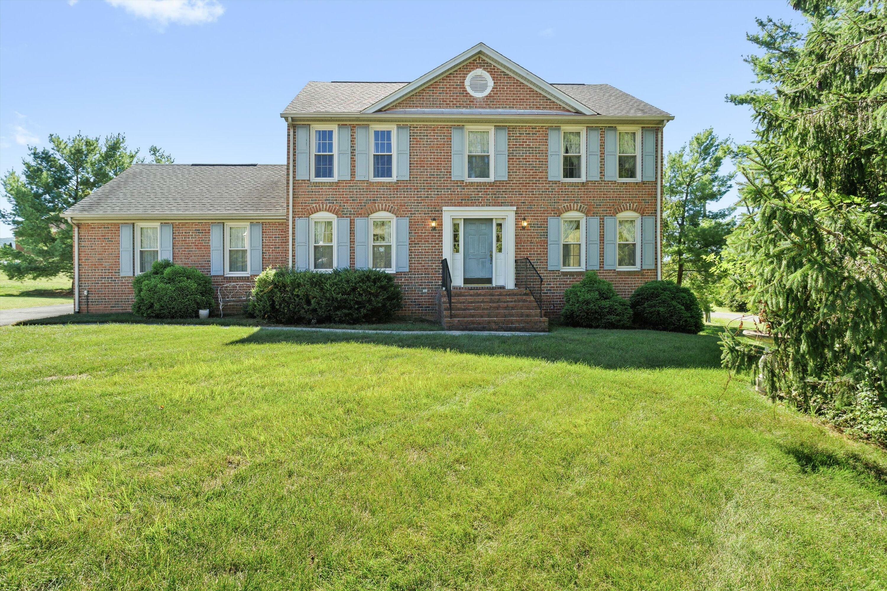 Property Photo:  1601 Ashbury Ct  VA 24012 