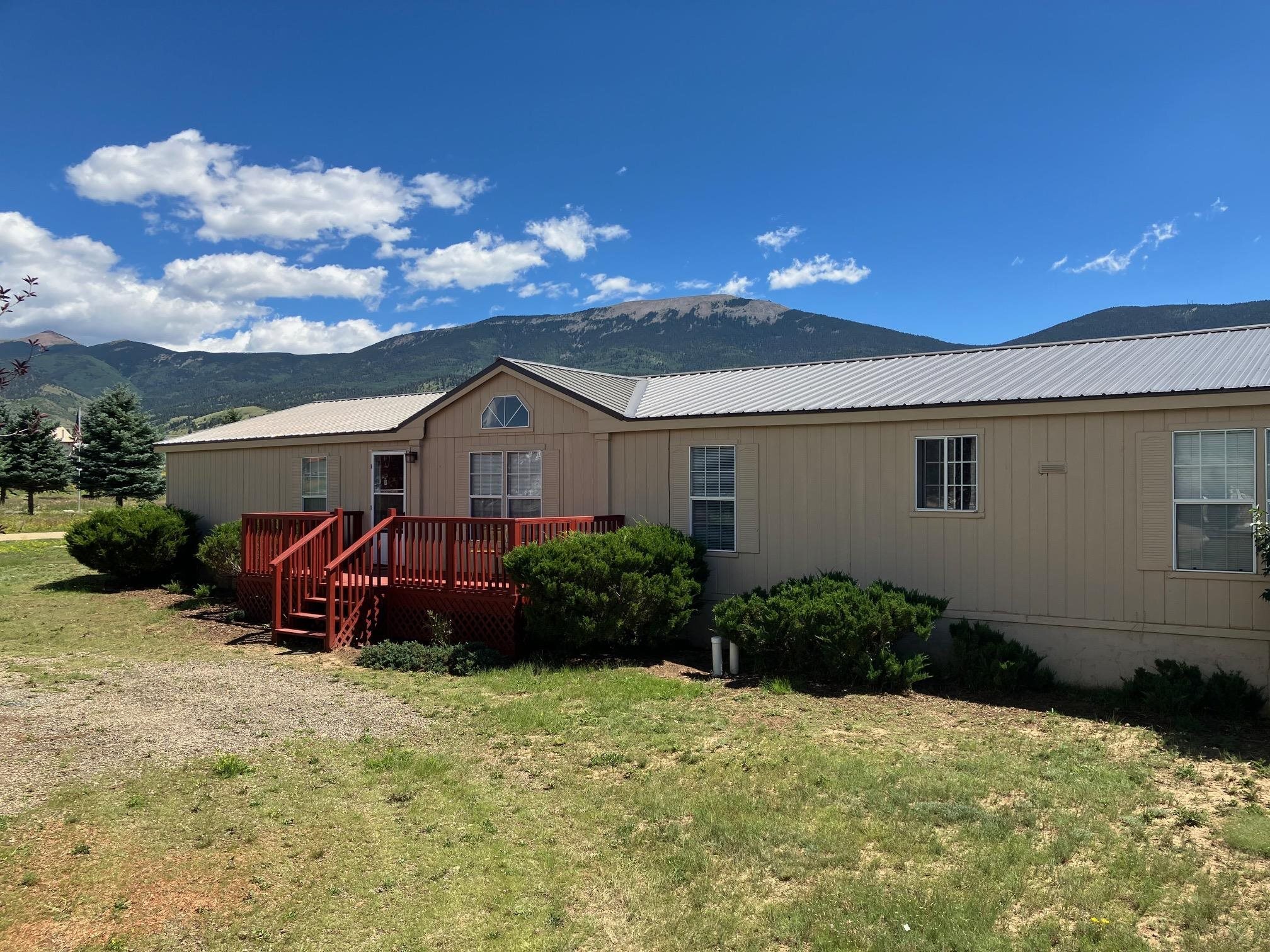 Property Photo: 625 Lake Avenue NM 87718
