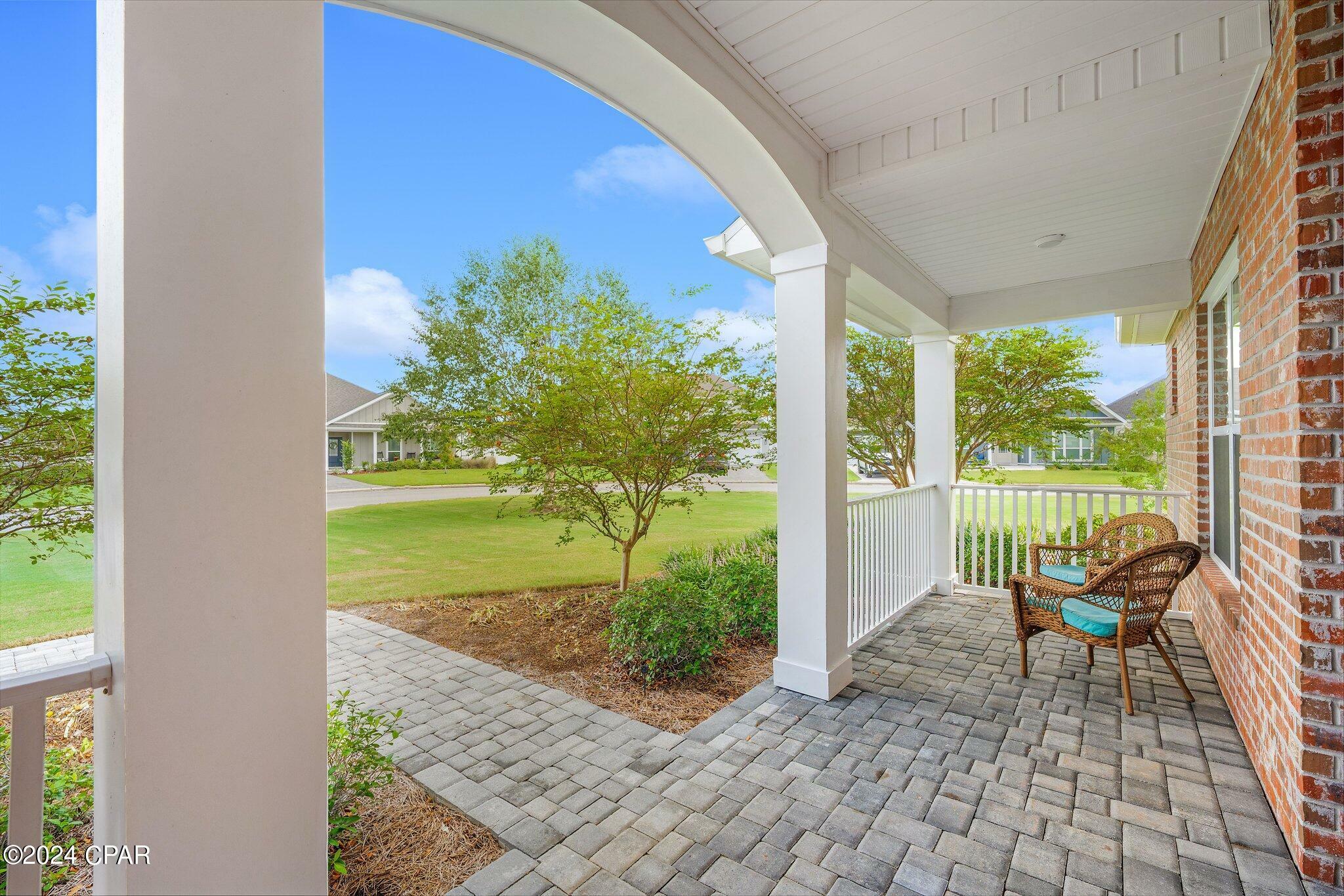 Property Photo:  128 Martingale Loop  FL 32444 