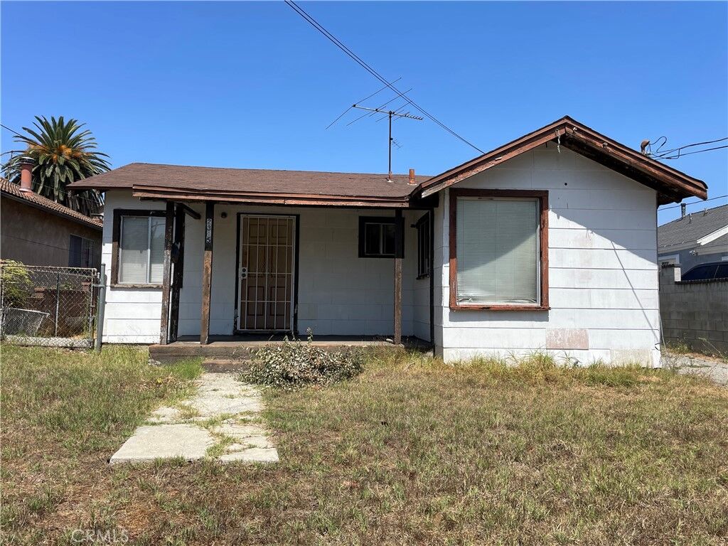 Property Photo:  2315 243rd Street  CA 90717 