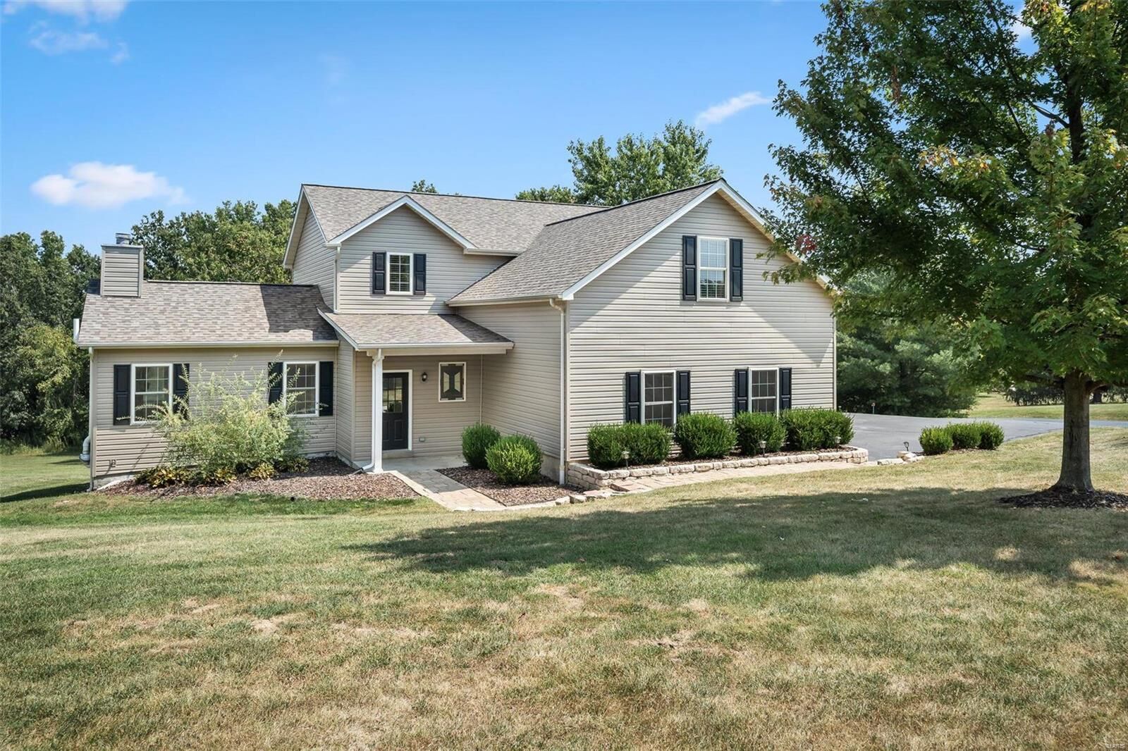 Property Photo: 952 Emge Rd MO 63366
