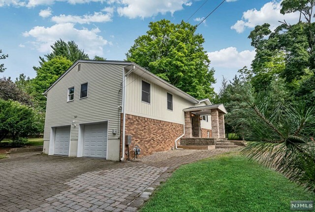 Property Photo:  763 Closter Dock Road  NJ 07624 