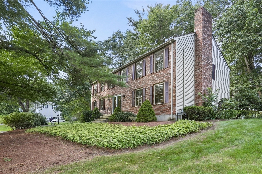 Property Photo:  163 Stonecleave Road  MA 01845 