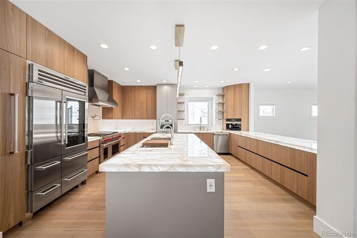 368 Adams Street  Denver CO 80206 photo