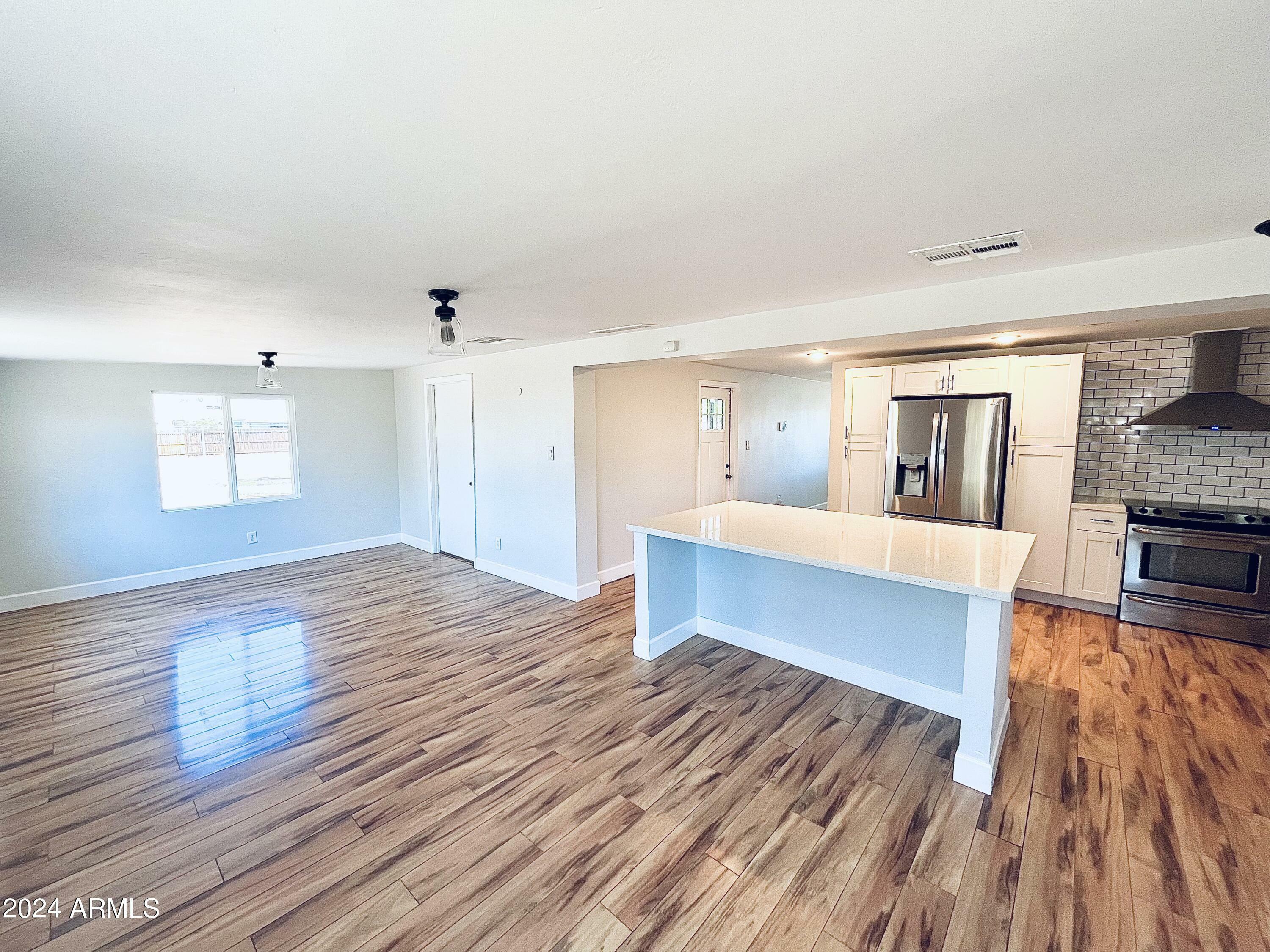 Property Photo:  14608 N Montego Court  AZ 85053 