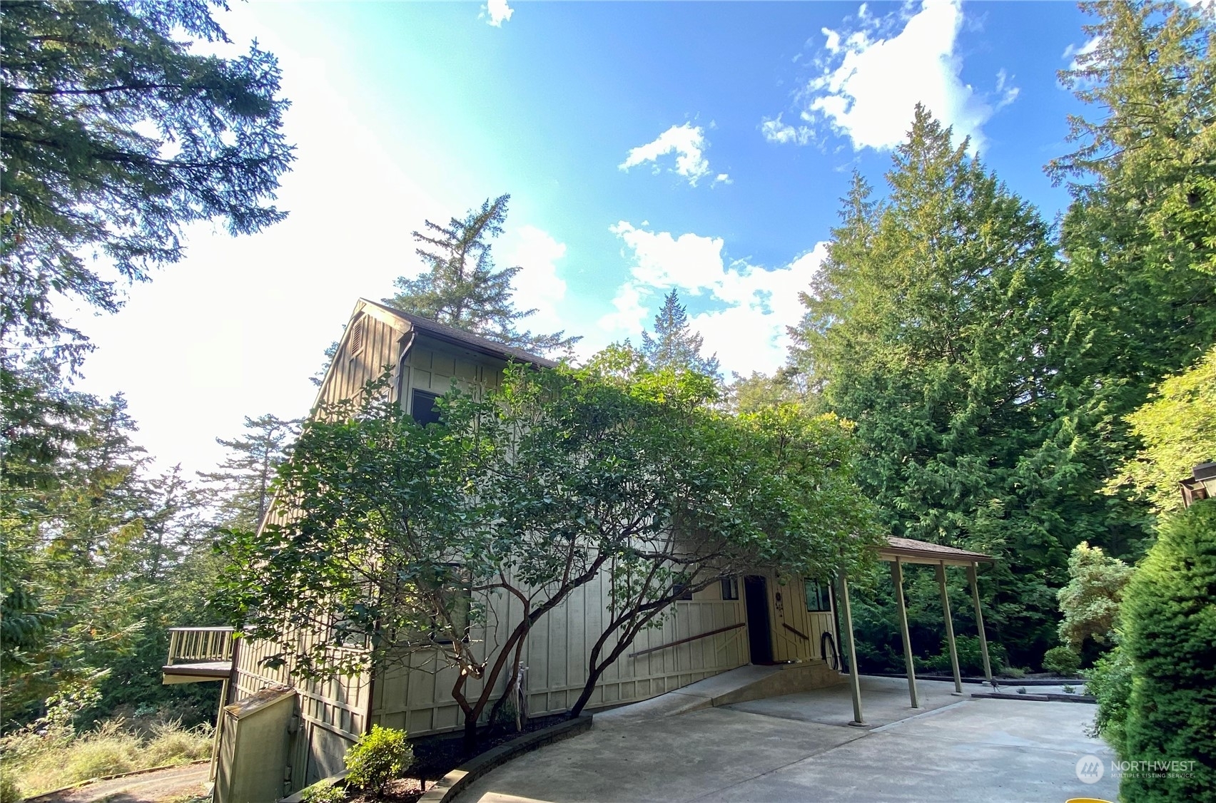 Property Photo:  198 Bromley Drive  WA 98245 