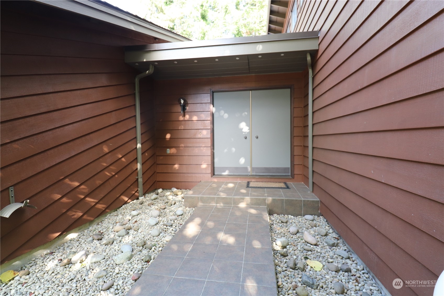 Property Photo:  502 Val Vista Drive  WA 98563 