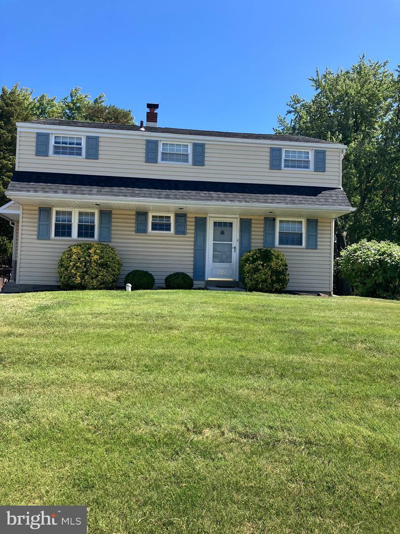 Property Photo:  222 Fox Run Road  PA 19406 