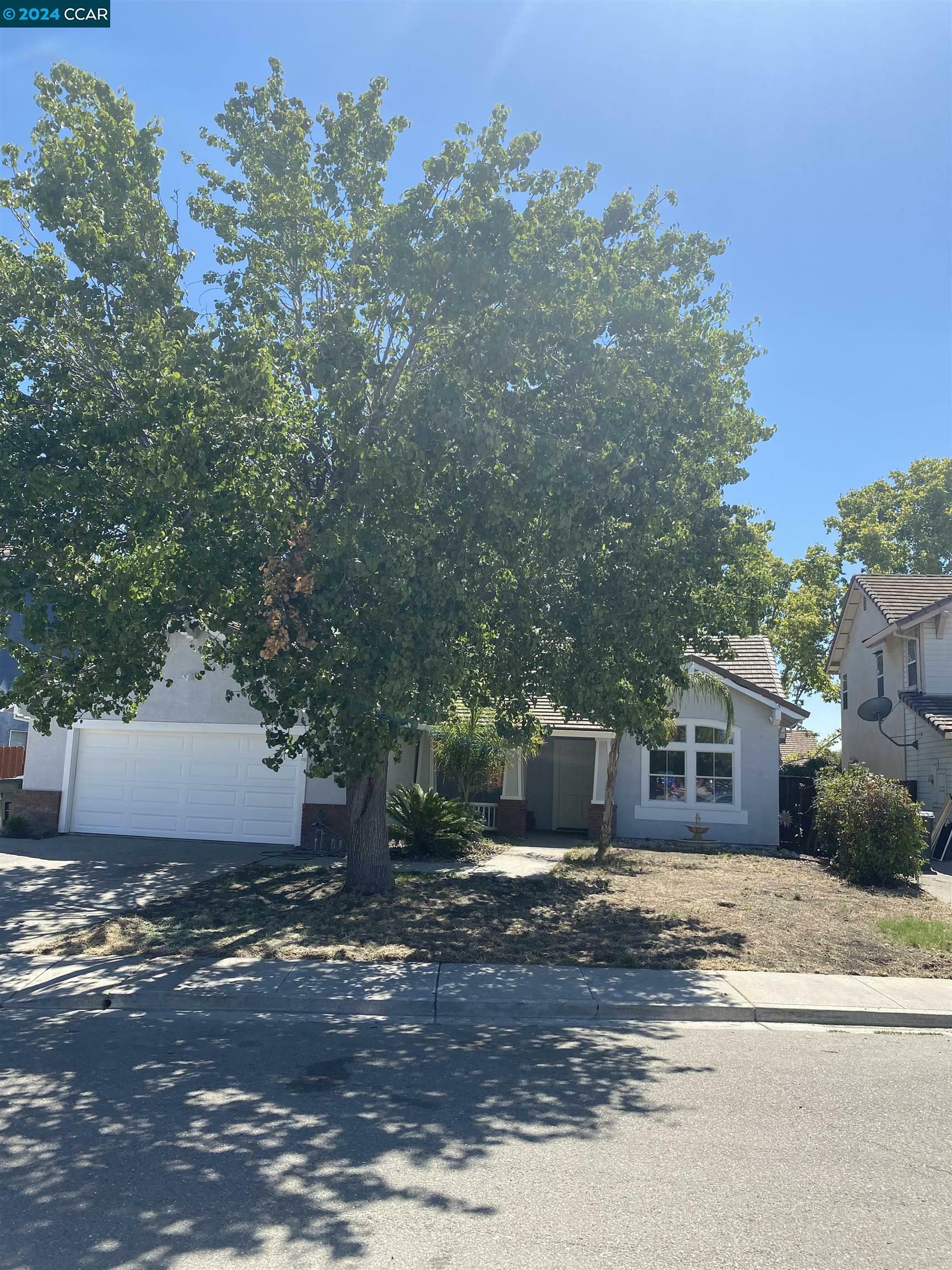 Property Photo:  2321 Huntsman Way  CA 94531 