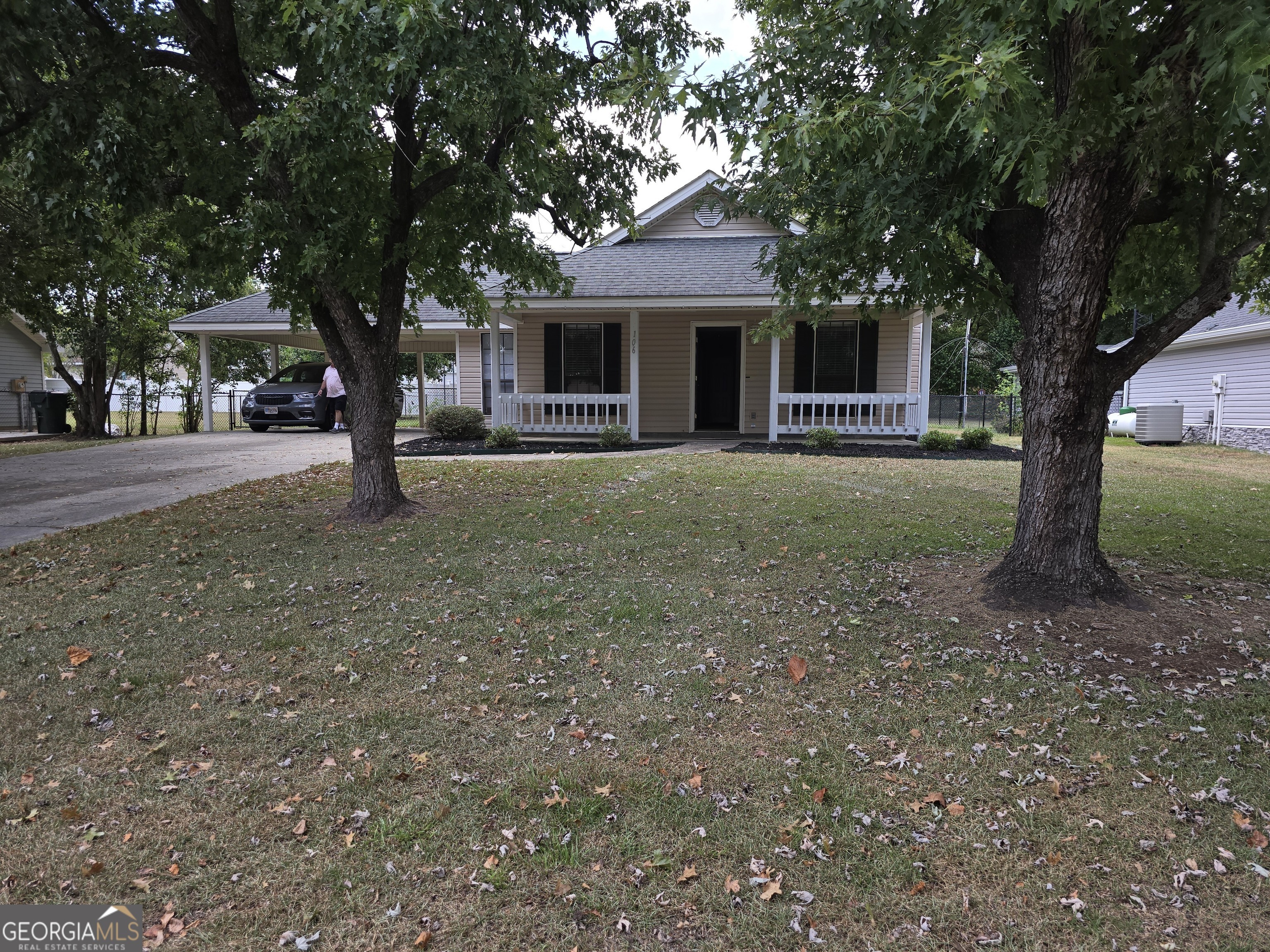 Property Photo: 106 Heather Place GA 31028