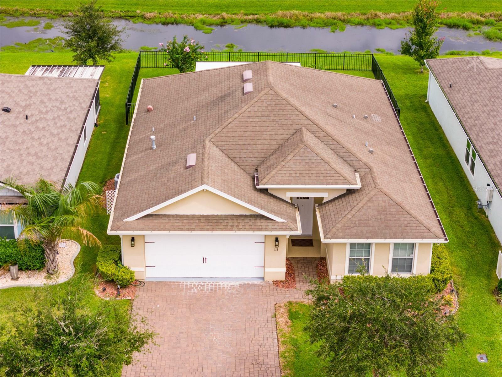 Property Photo:  118 Golfview Court  FL 32110 