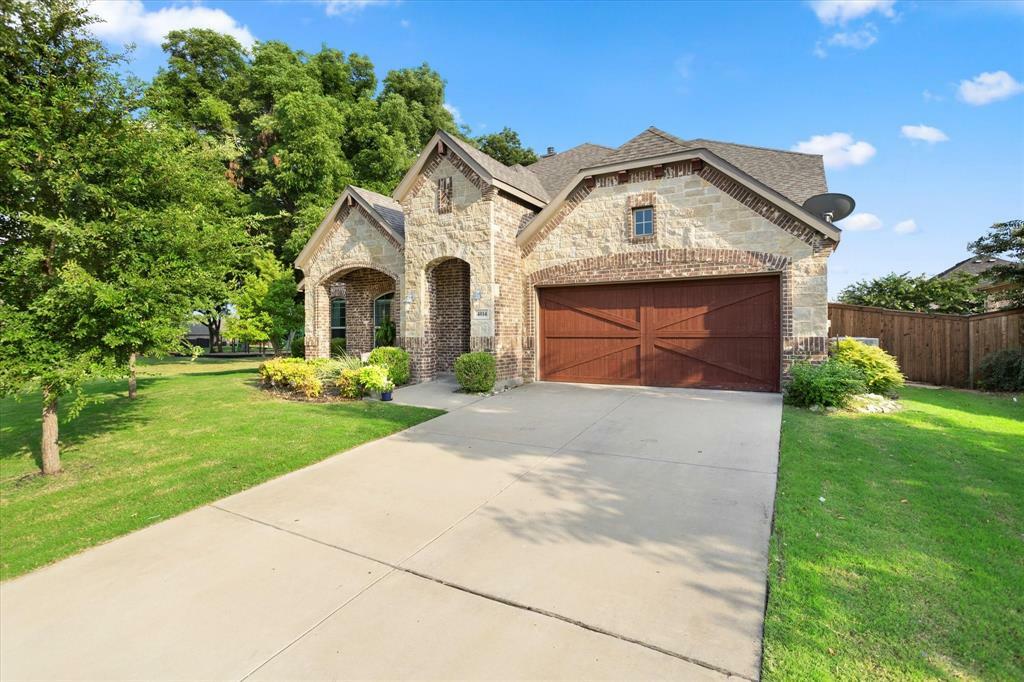 Property Photo:  4014 Pecan Grove Drive  TX 76065 