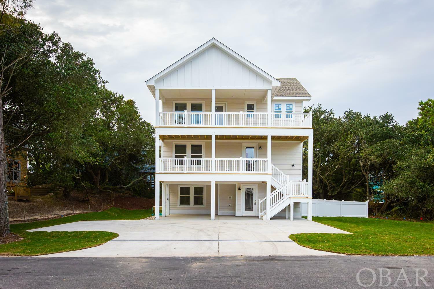 Property Photo:  861 Sawgrass Court  NC 27927 