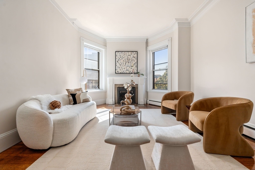 Property Photo: 320 Commonwealth Ave 32 MA 02115