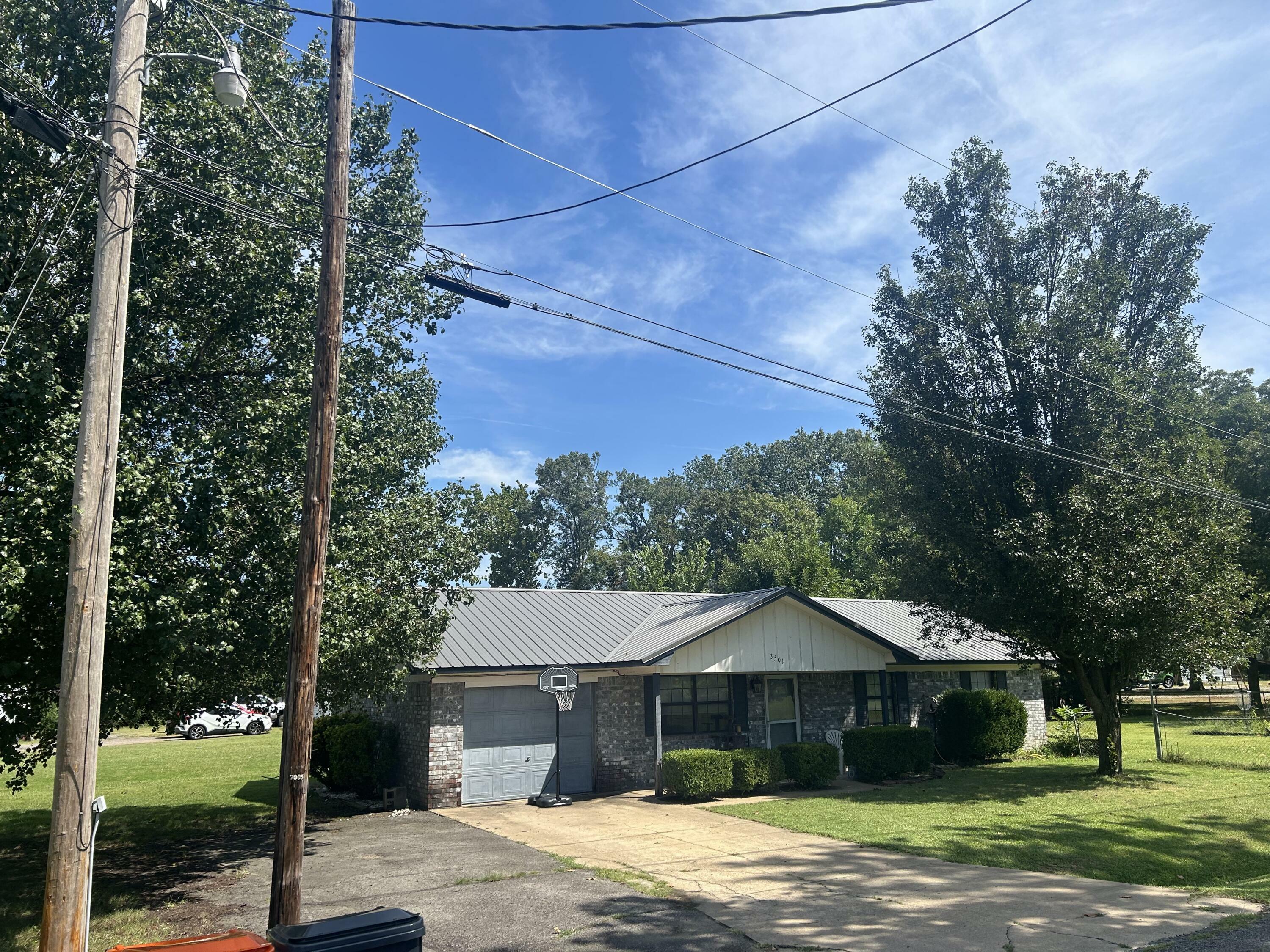 Property Photo: 3501 E 4th Street AR 72802