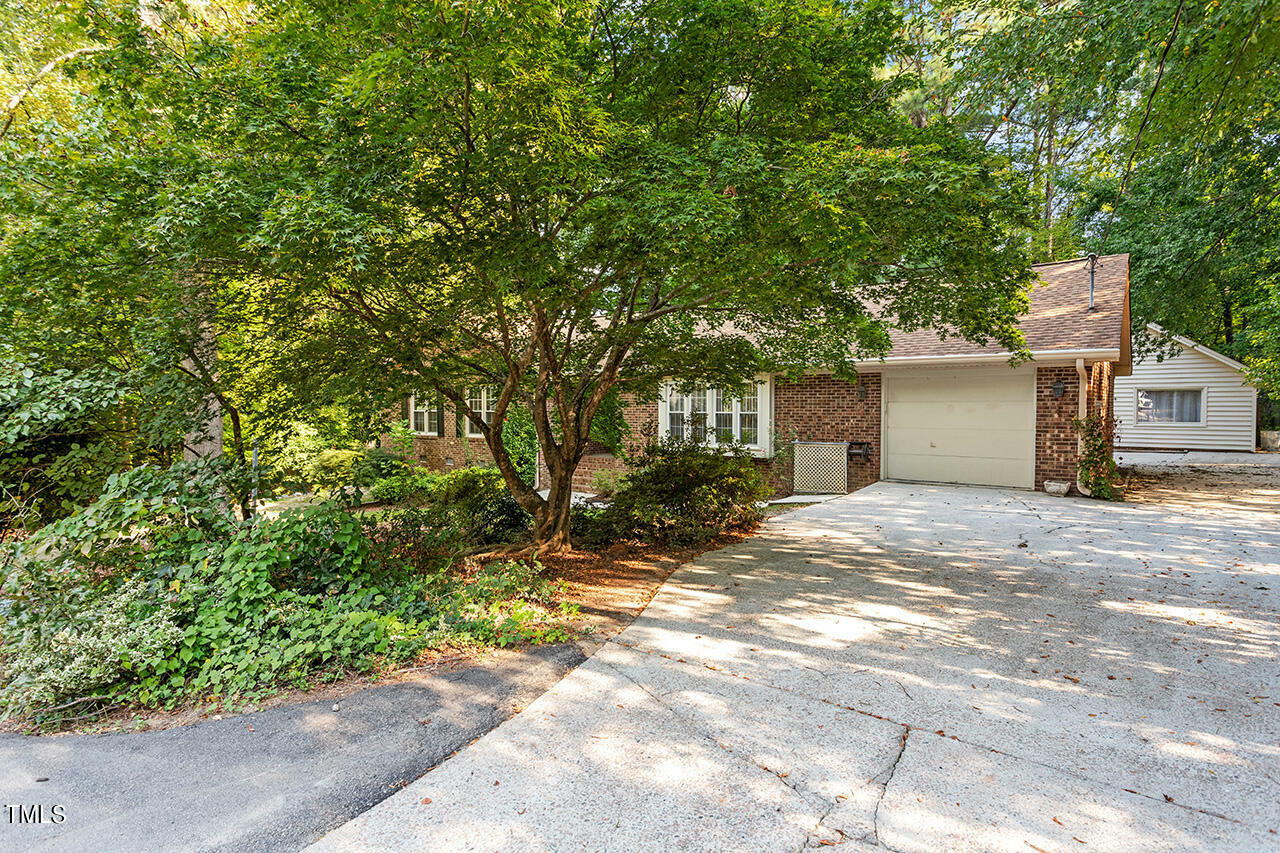 Property Photo:  6025 Spring Valley Drive  NC 27616 