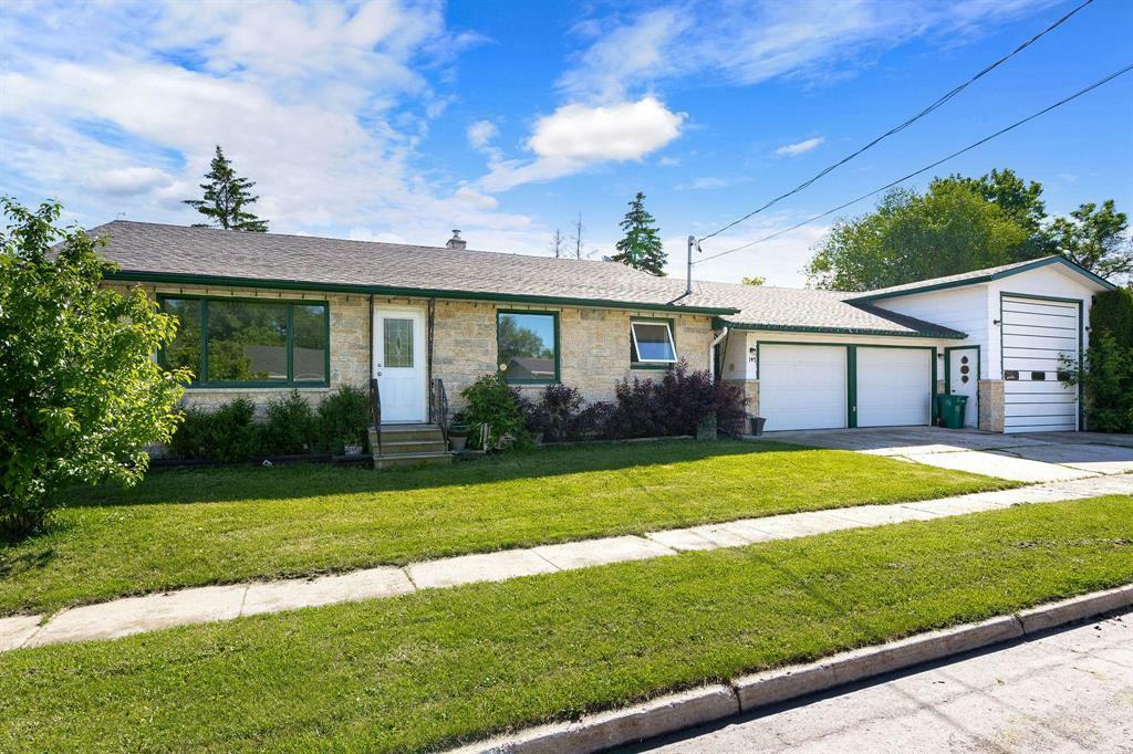 Property Photo:  145 Noret Street  MB R0A 1T0 