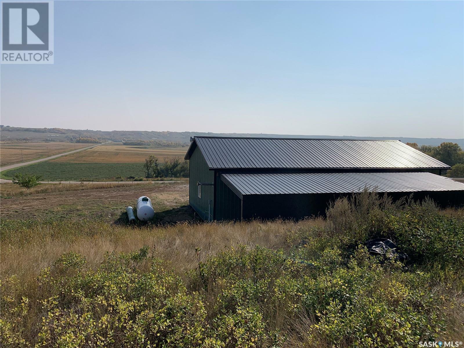 Property Photo:  2.52 Acre Lumsden Acreage  SK S0G 3C0 