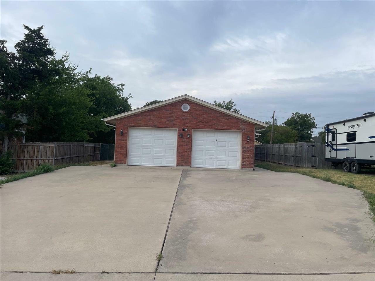 1504 SW B Ave  Lawton OK 73501 photo