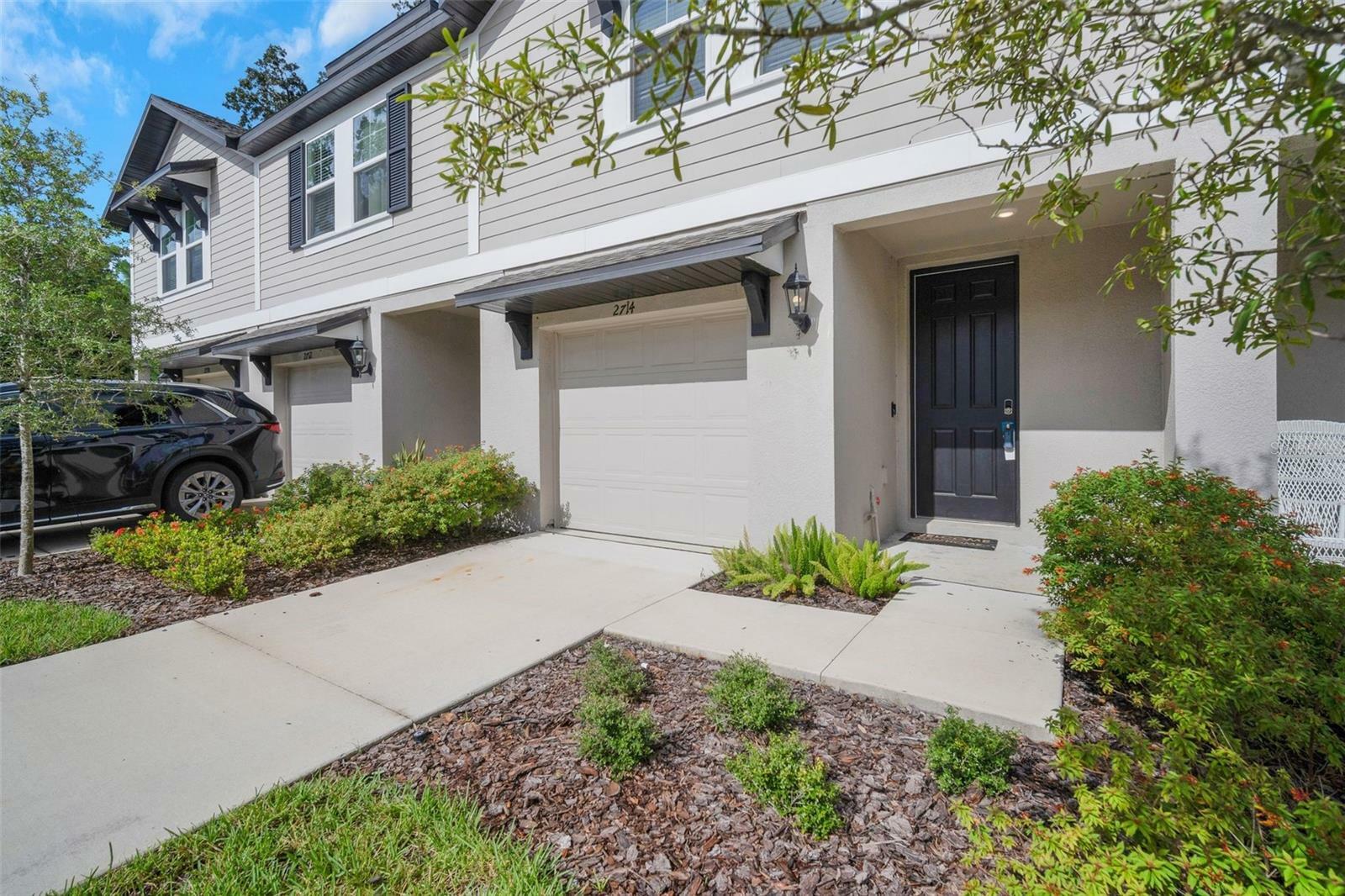 Property Photo:  2714 Scarlet Bay Pl  FL 33510 