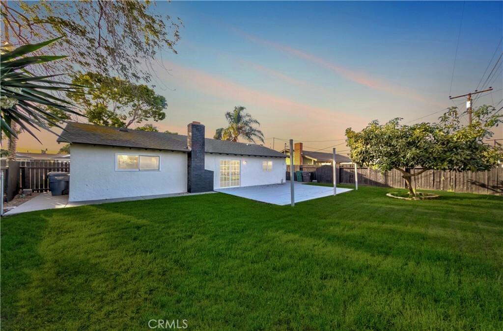 Property Photo:  16242 Nassau Lane  CA 92649 