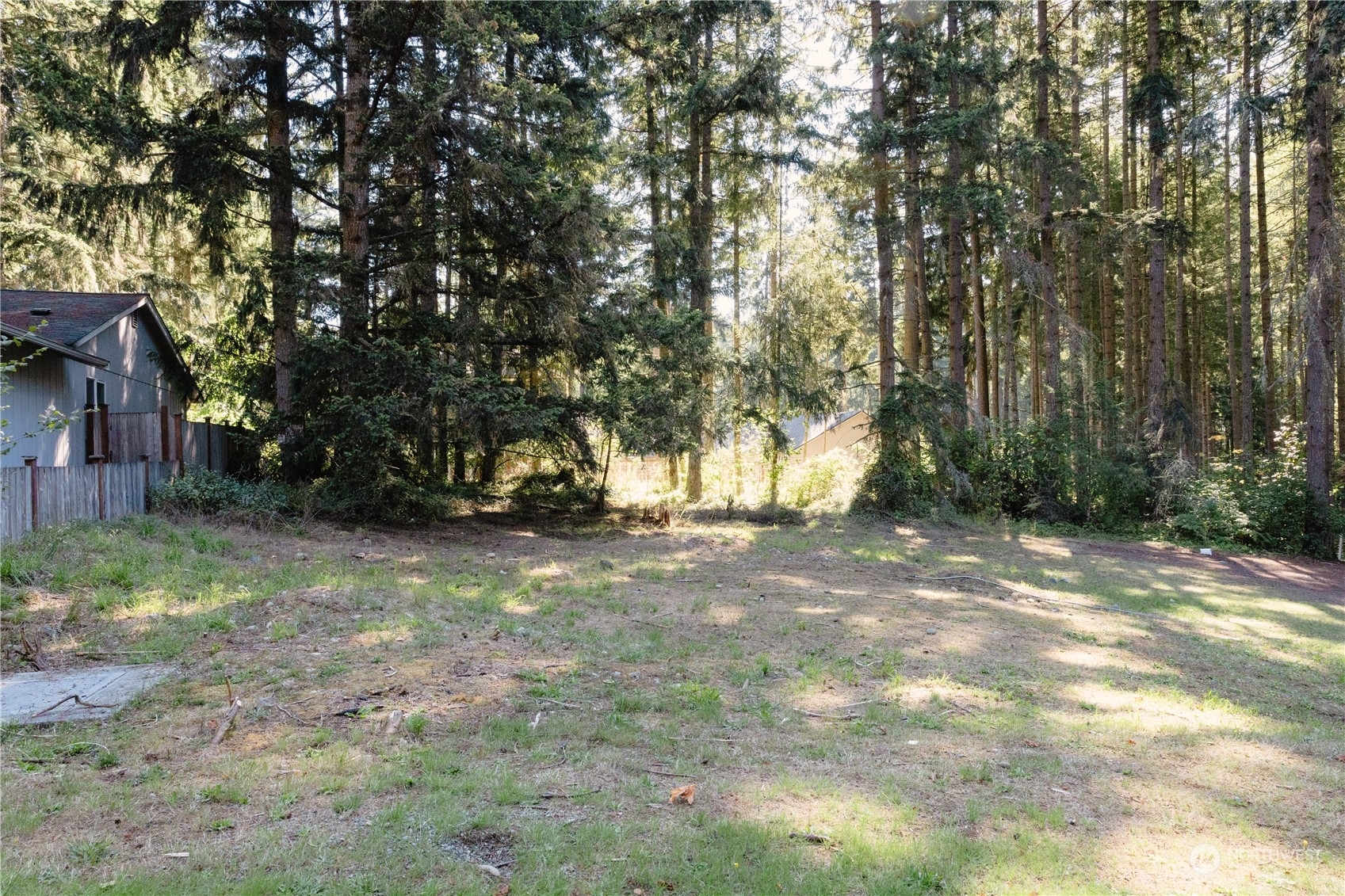 Property Photo:  18510 Rampart Loop SE  WA 98597 