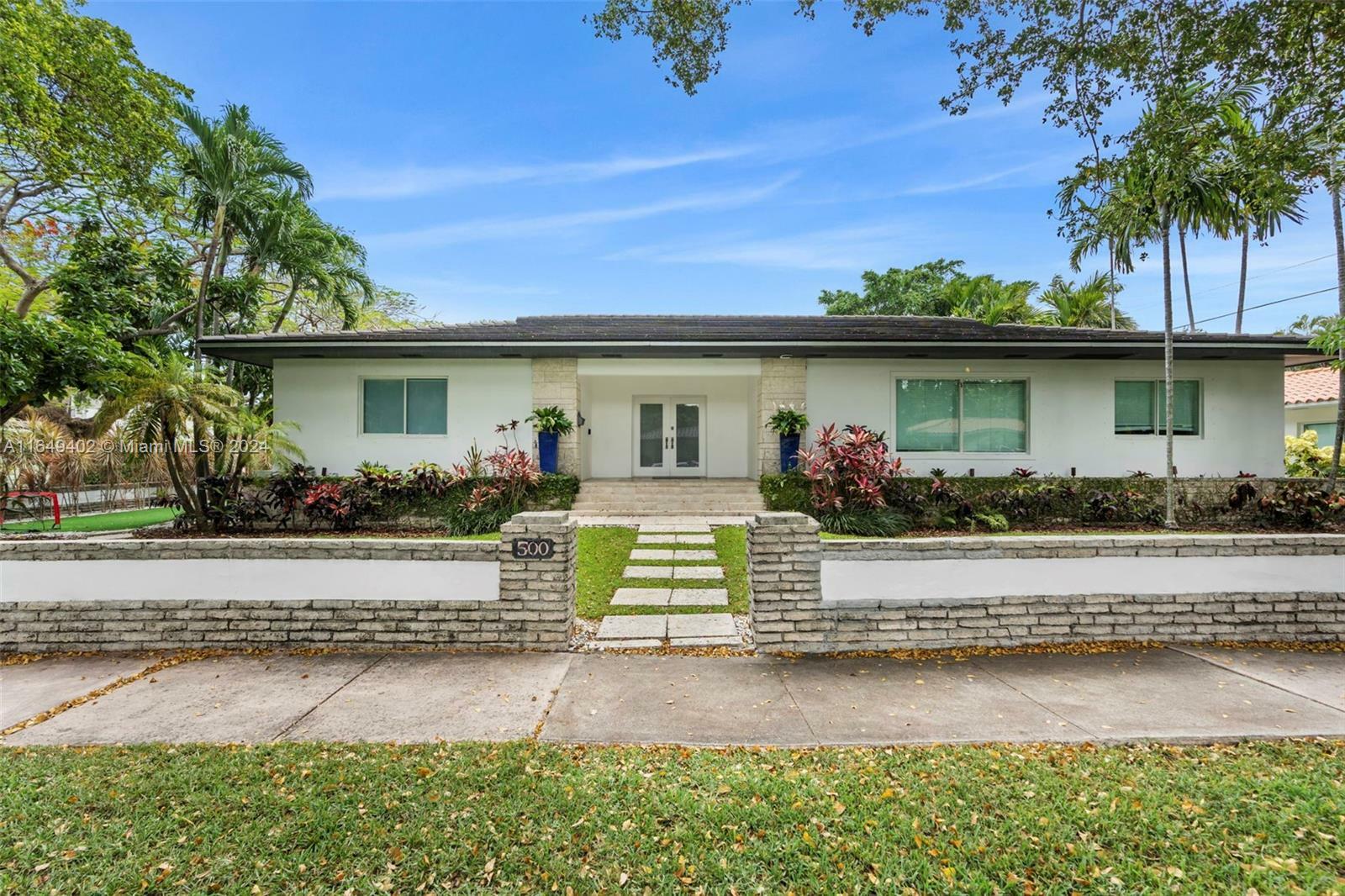 Property Photo:  500 Savona Ave  FL 33146 