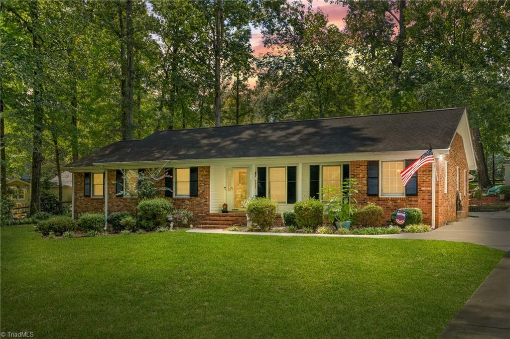 Property Photo:  4904 Forest Oaks Drive  NC 27406 