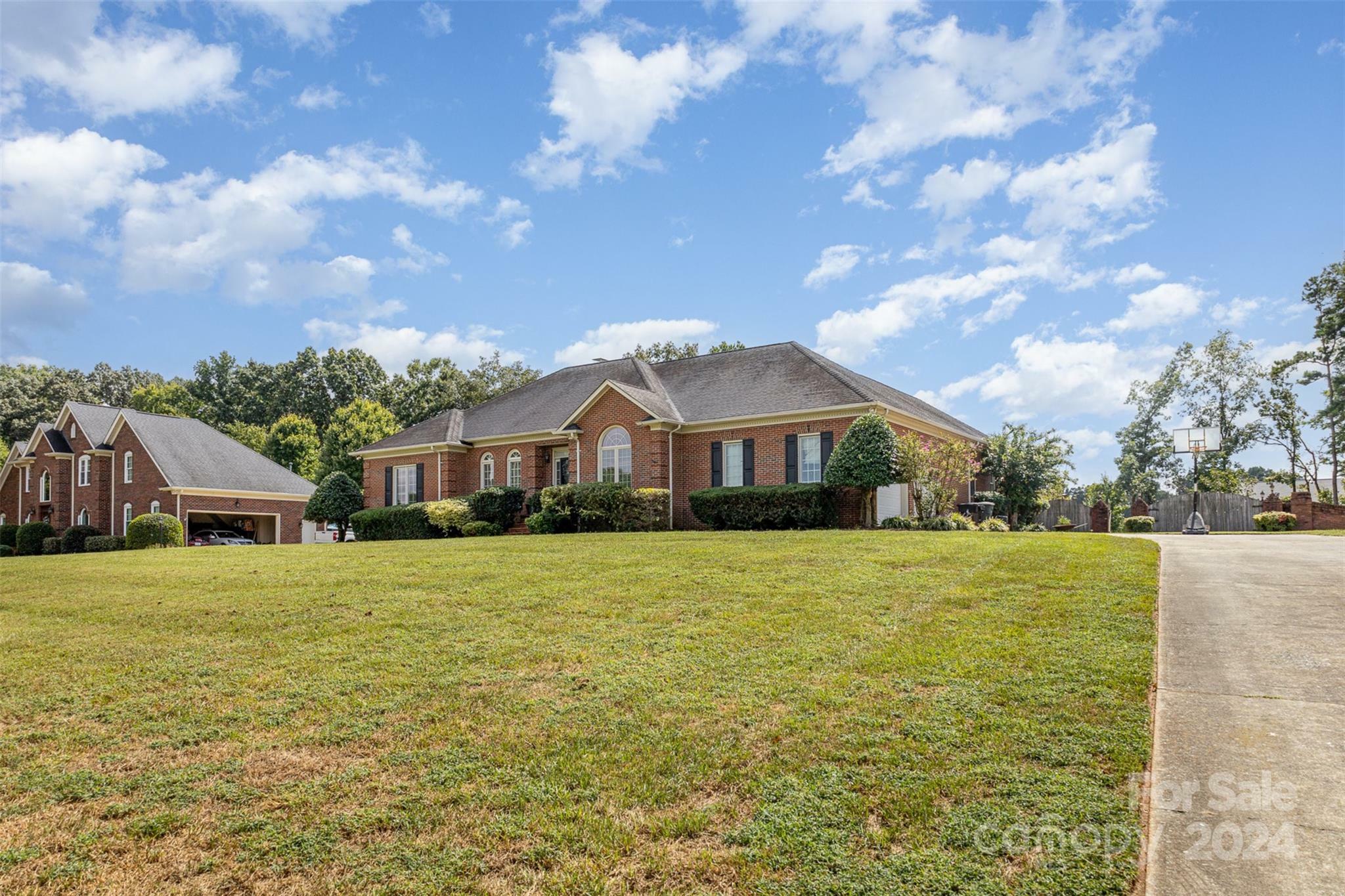 Property Photo:  3821 Karrington Place  NC 28110 