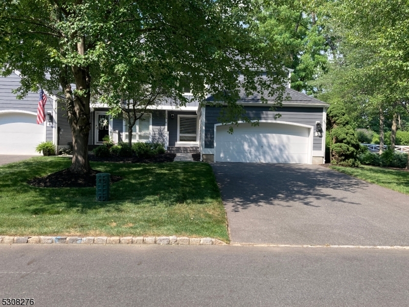 Property Photo:  2 Sherwood Dr  NJ 07960 