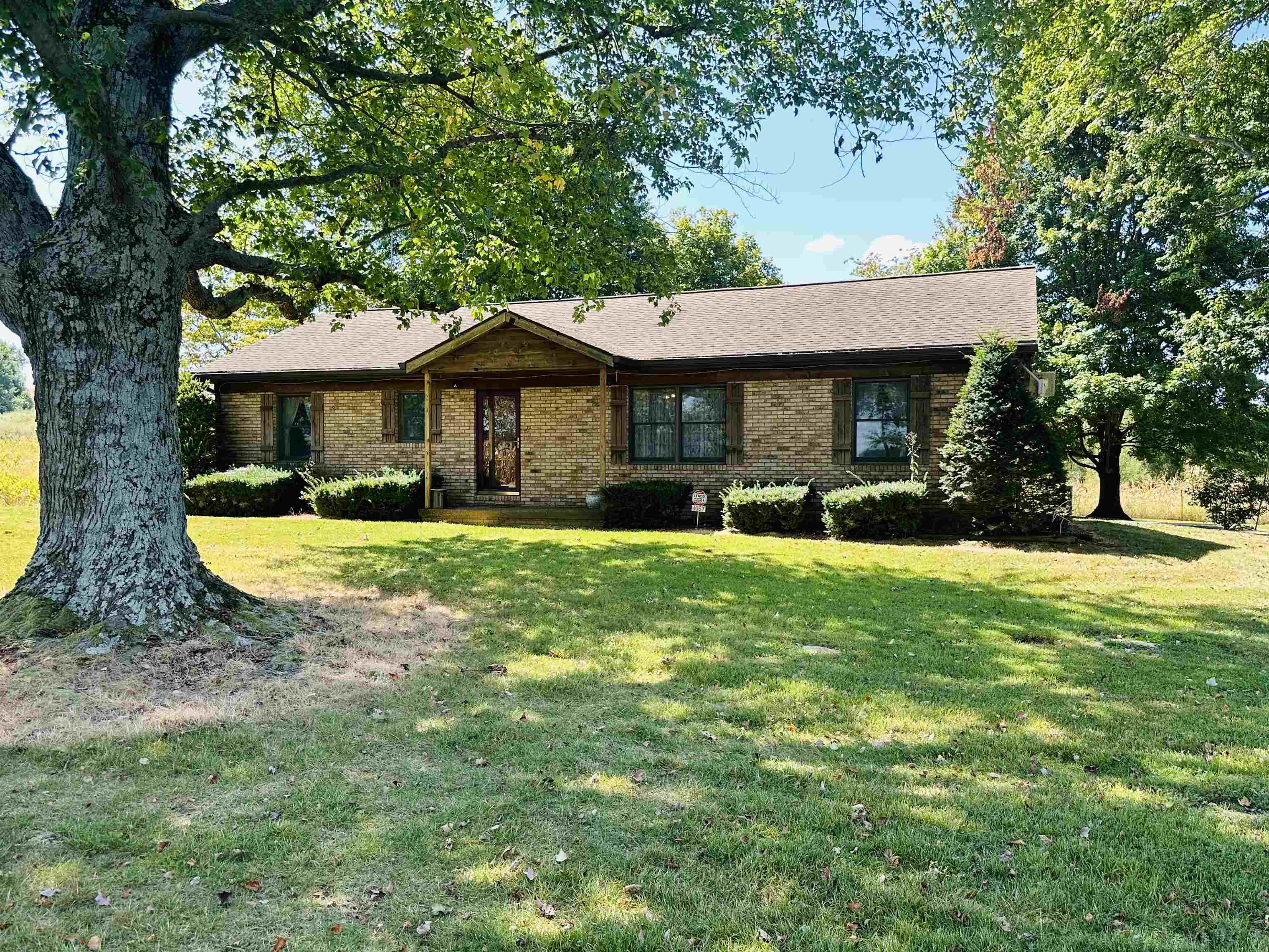 Property Photo:  4057 Trigg Turner Rd  KY 42406 