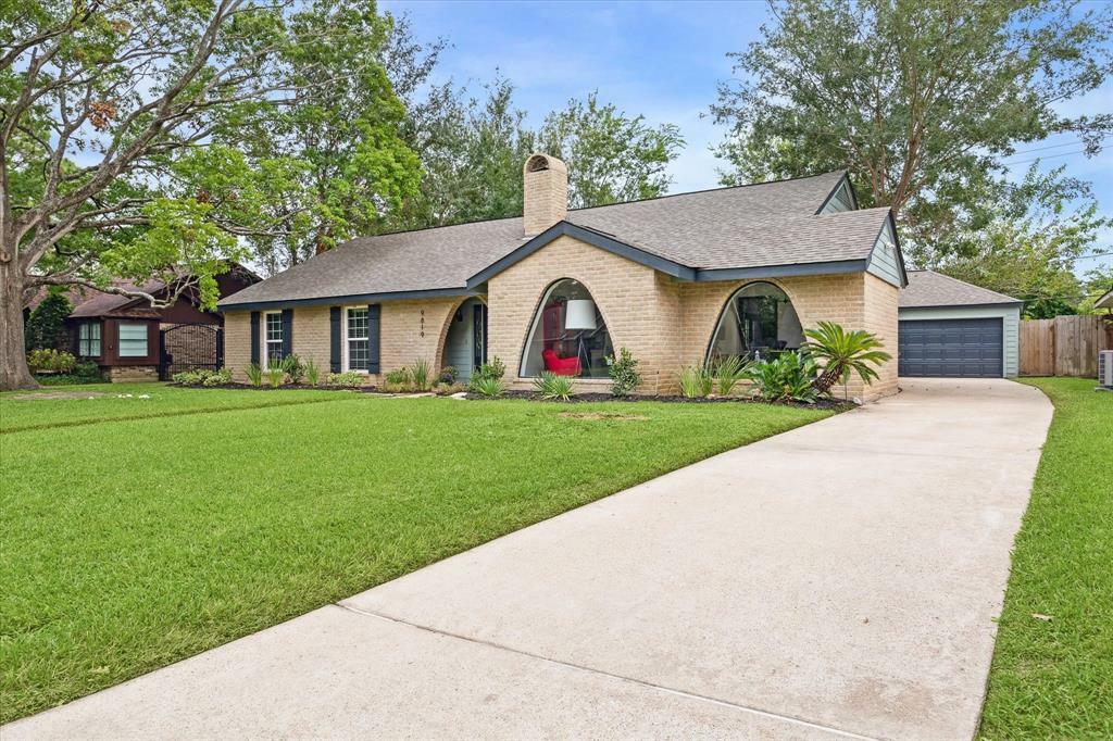 Property Photo:  9819 Canoga Lane  TX 77080 