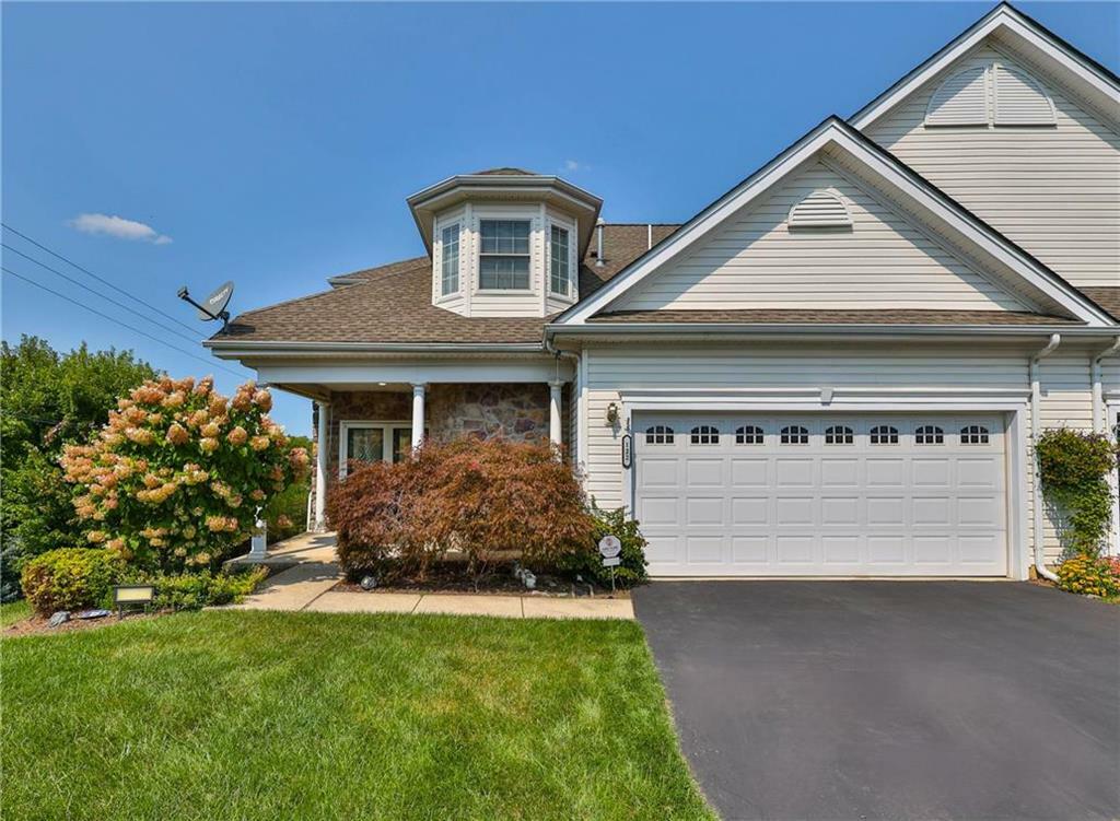 Property Photo:  122 Moor Drive  PA 18045 