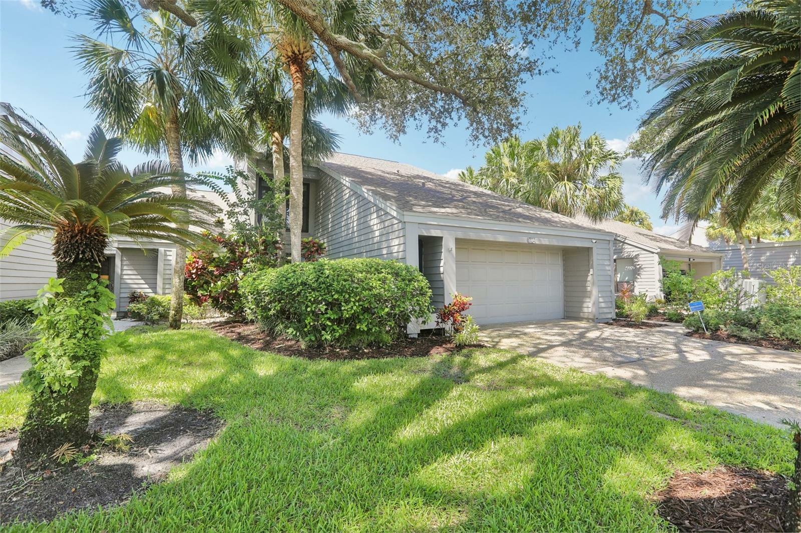 Property Photo:  3034 Eagles Landing Circle W  FL 33761 