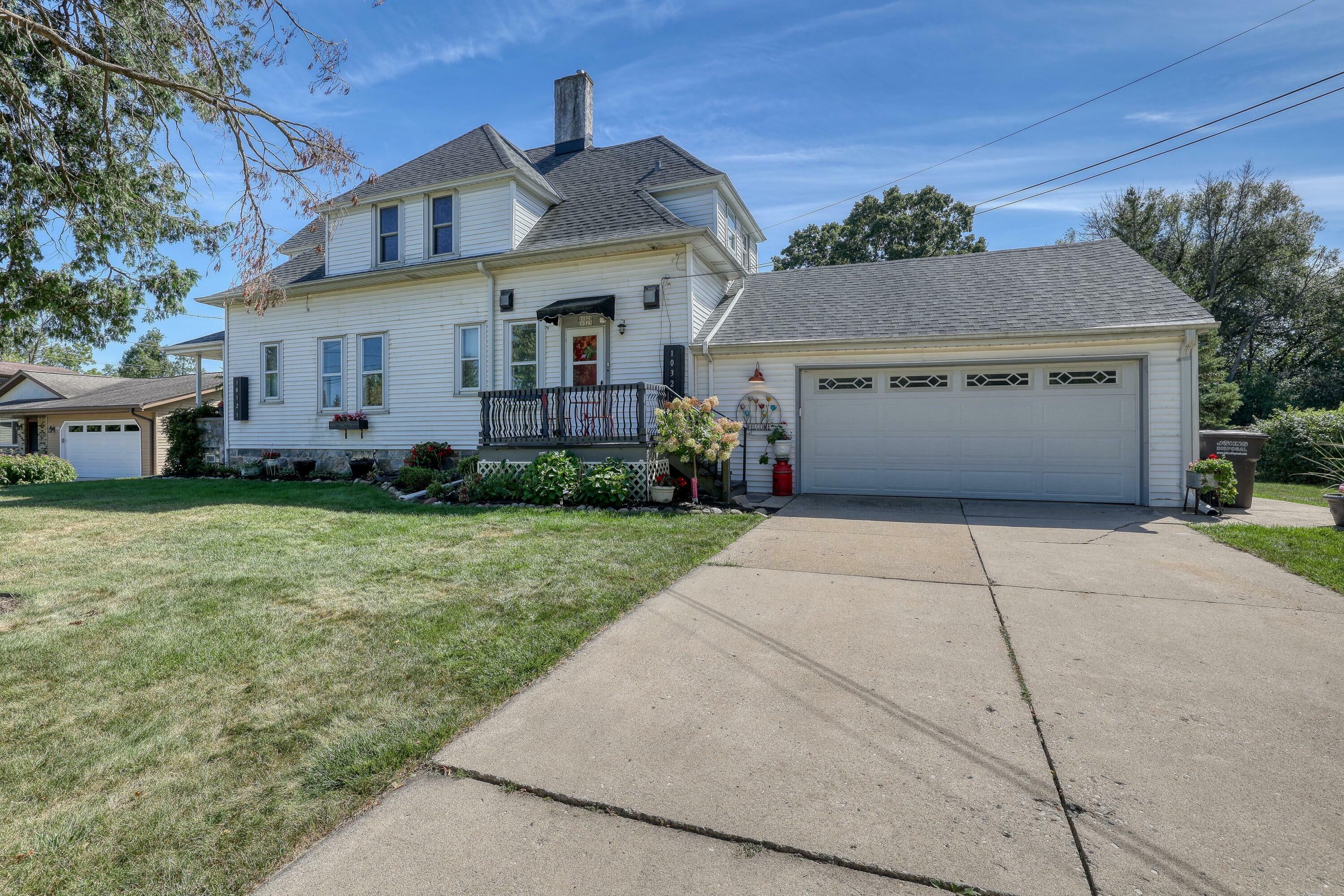Property Photo: 10321 W Morgan Ave WI 53228