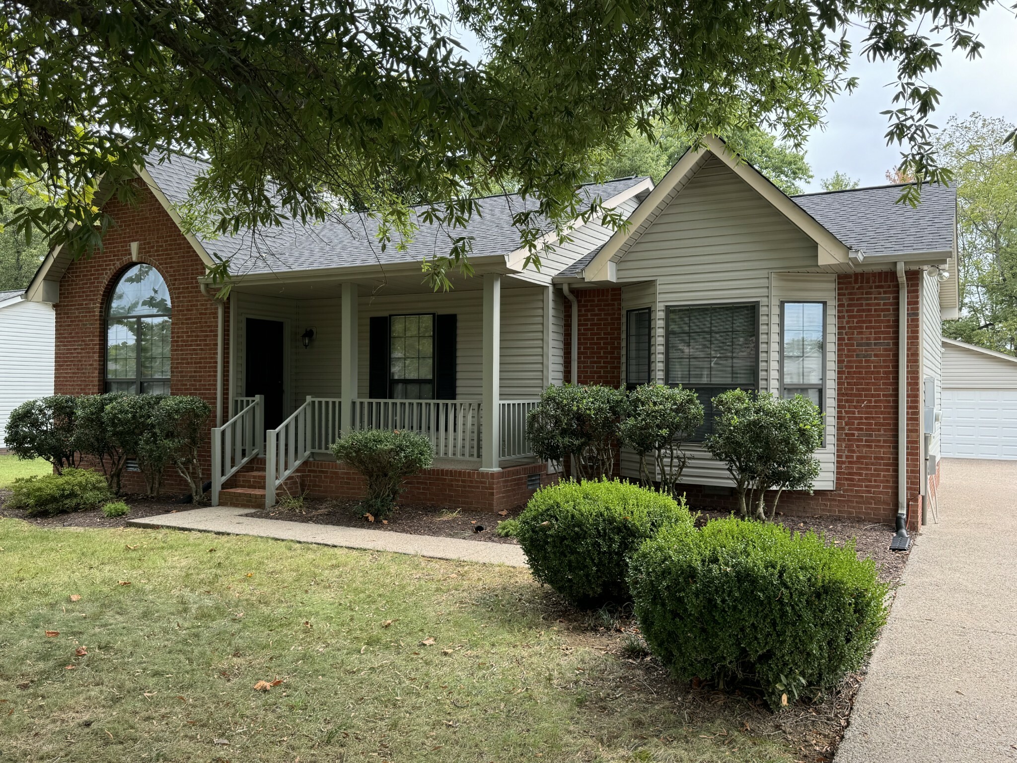 Property Photo:  297 Huntington Dr  TN 37066 