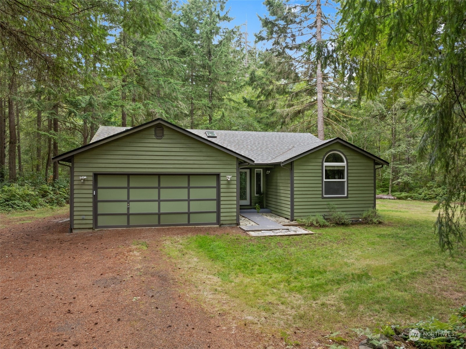 Property Photo:  11498 Jacobs Lane SE  WA 98367 