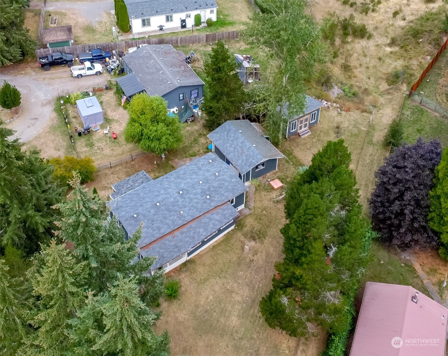 Property Photo:  9136 SE Pepperidge Ln  WA 98597 