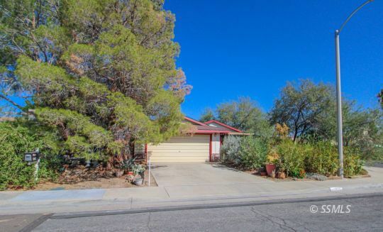 Property Photo:  624 S Sorrel St  CA 93555 