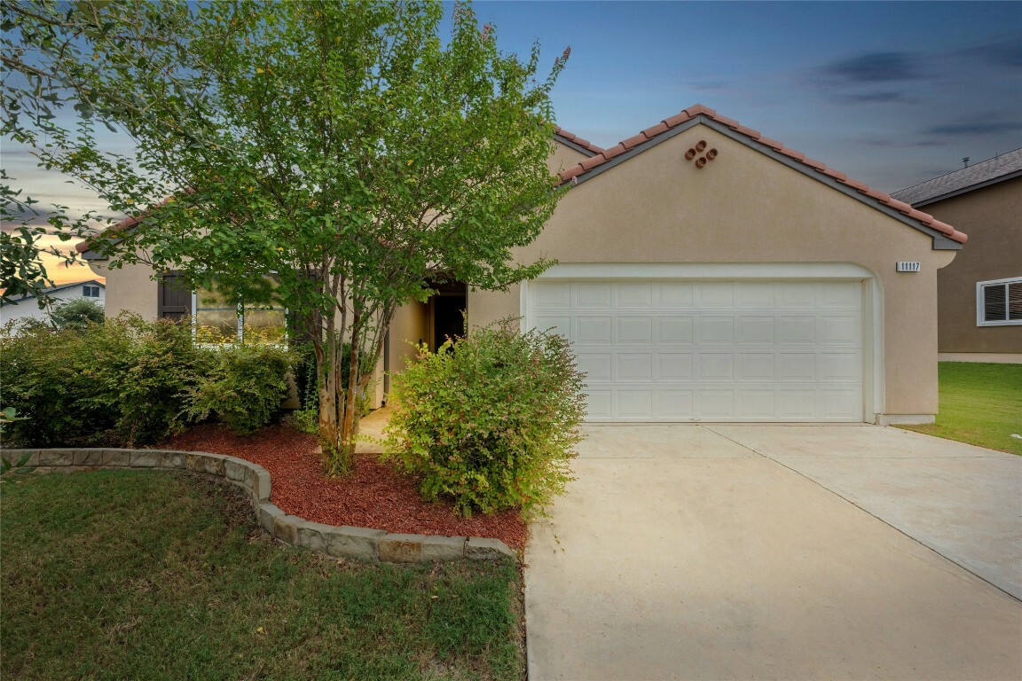 Property Photo:  11117 Zoeller Drive  TX 78747 