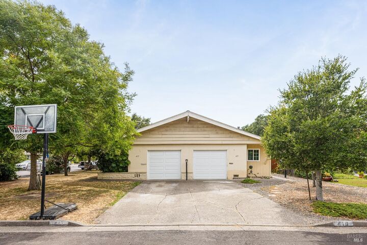 417 419 Pheasant Lane  Santa Rosa CA 95403 photo