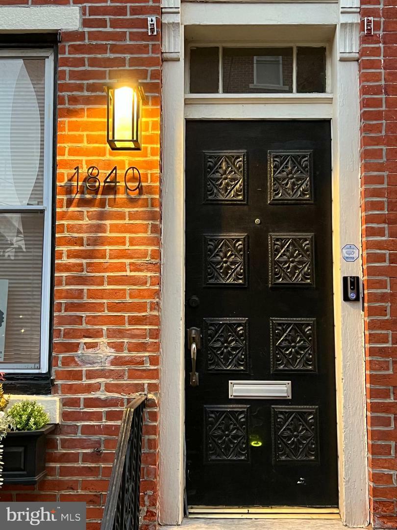 Property Photo: 1840 W Thompson Street PA 19121