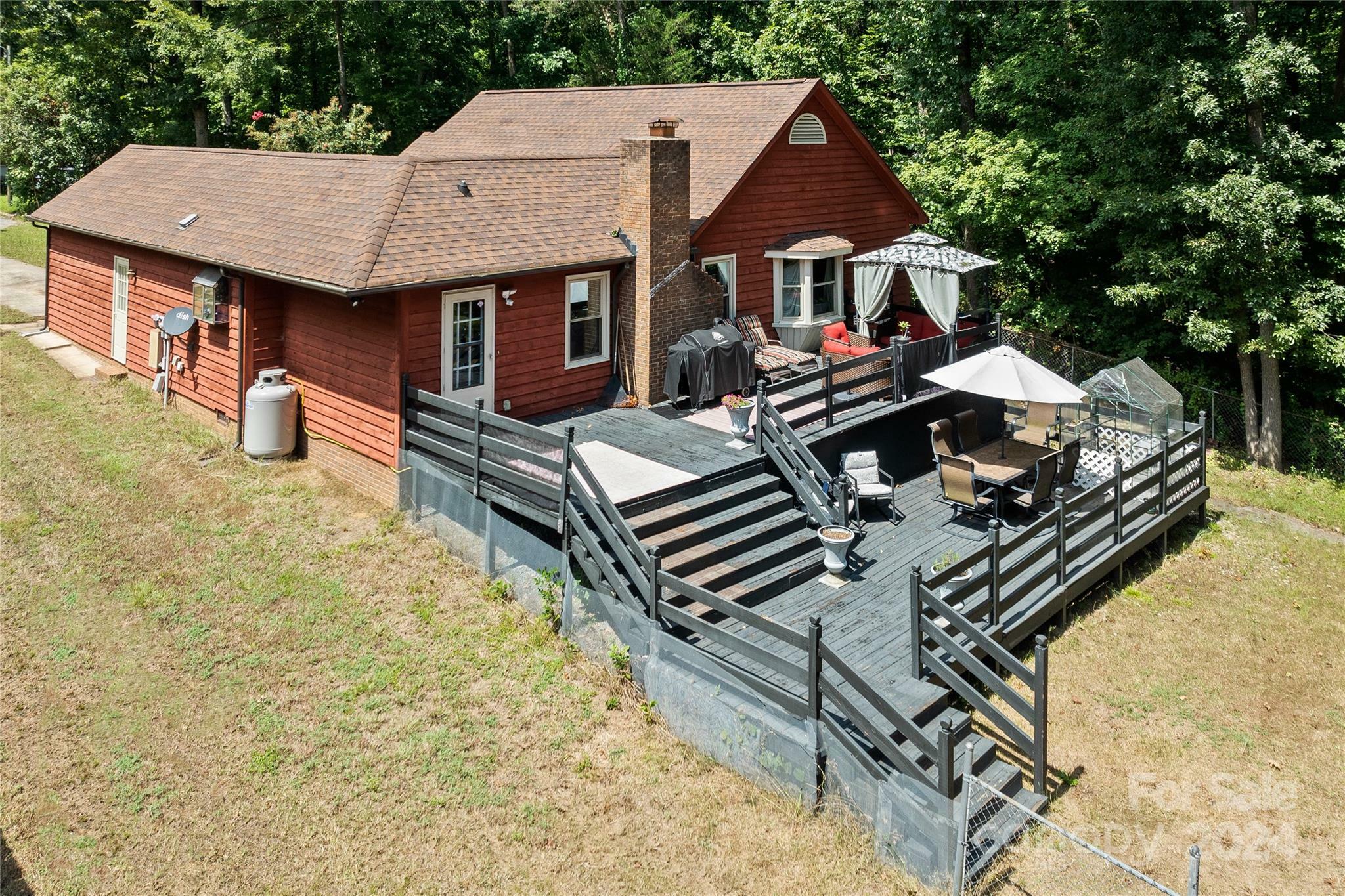 Property Photo:  6601 Flat Rock Drive  NC 28214 