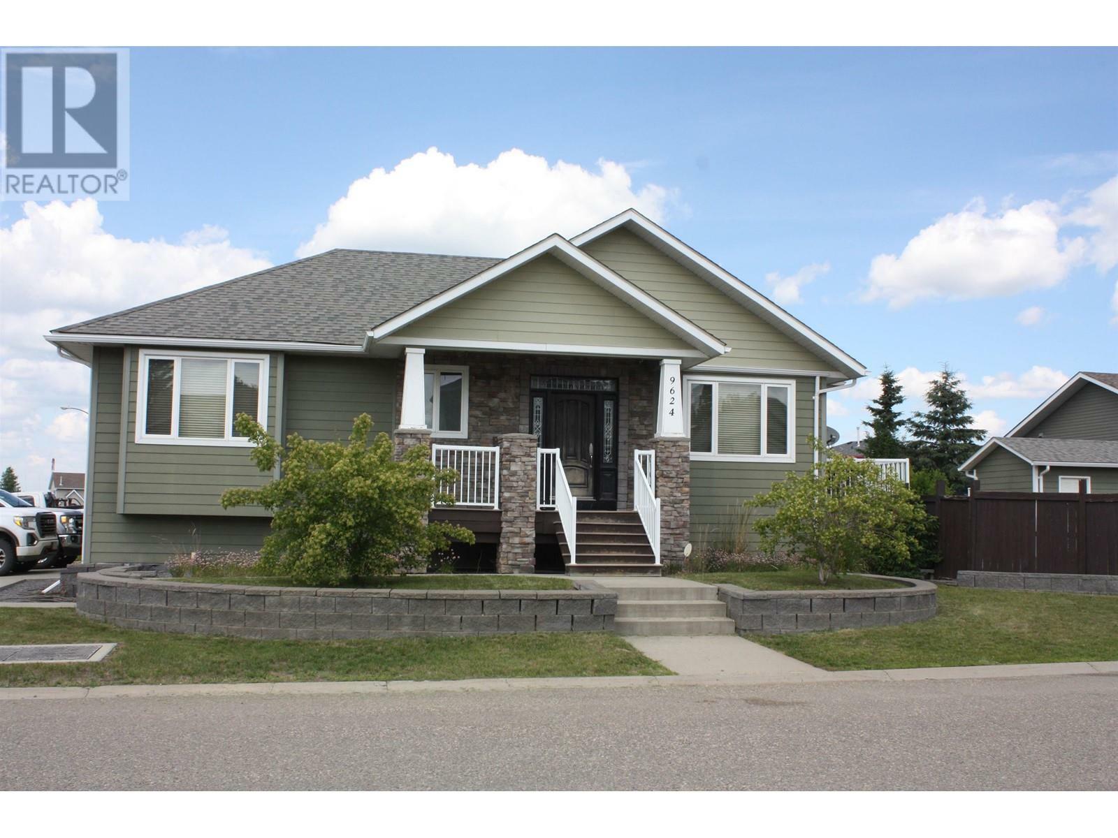 9624 113 Avenue  Fort St. John BC V1J 2X2 photo