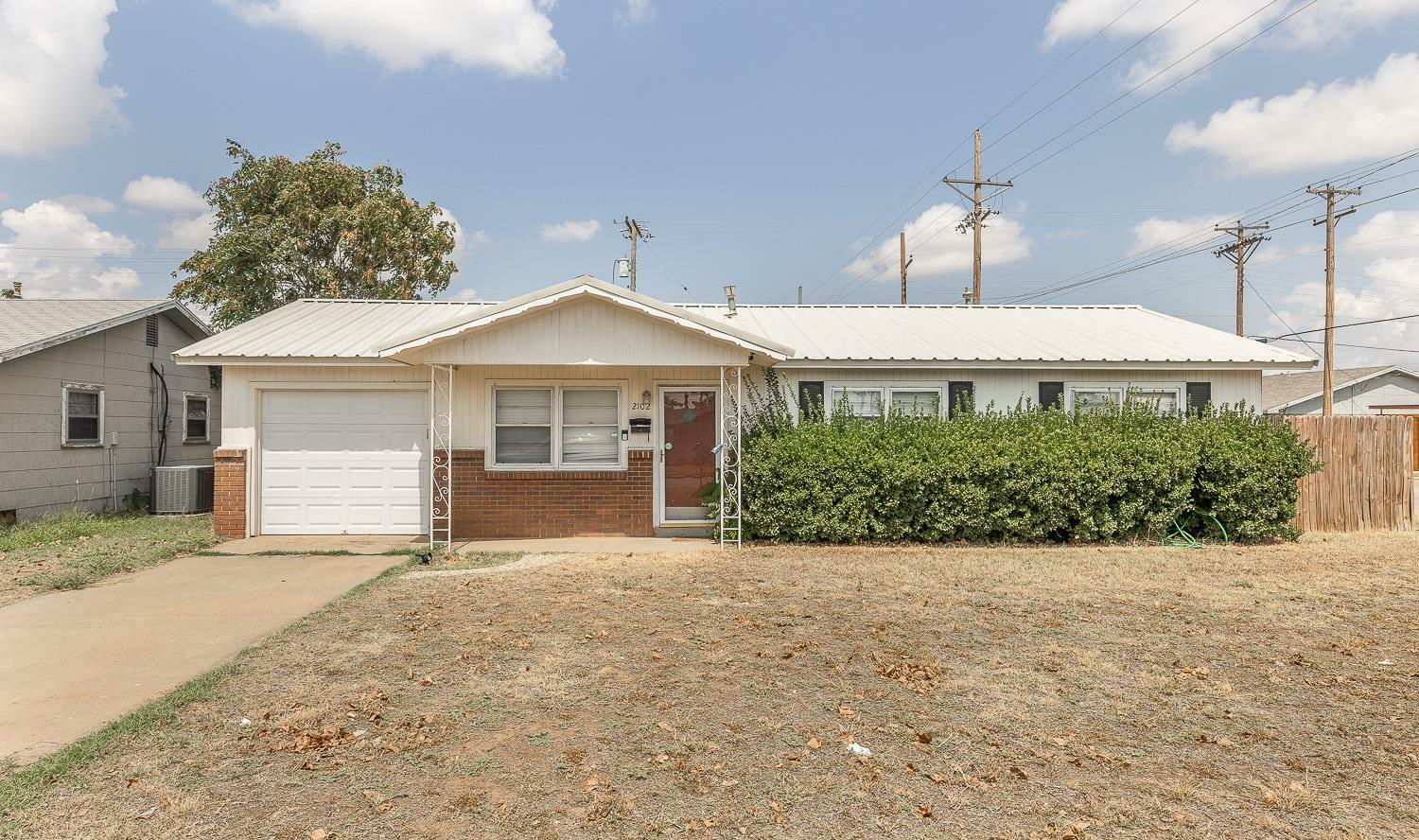 Property Photo:  2102 73rd Street  TX 79423 