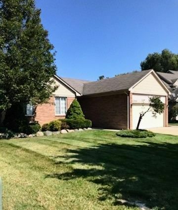 Property Photo:  52064 Fox Pointe Drive  MI 48047 6363 