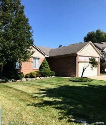 Property Photo: 52064 Fox Pointe Drive MI 48047 6363