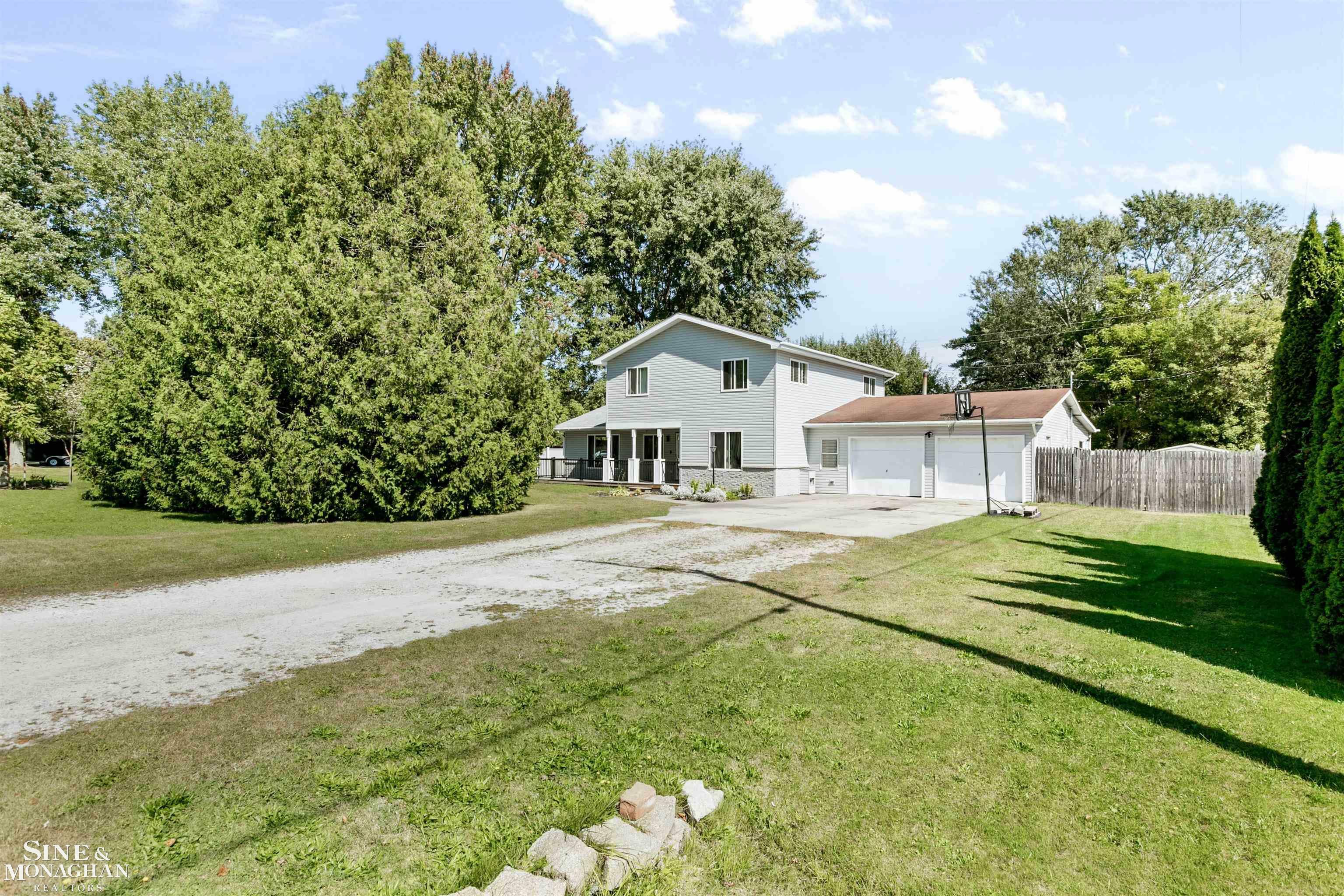 Property Photo:  3050 Westcott Drive  MI 48060 