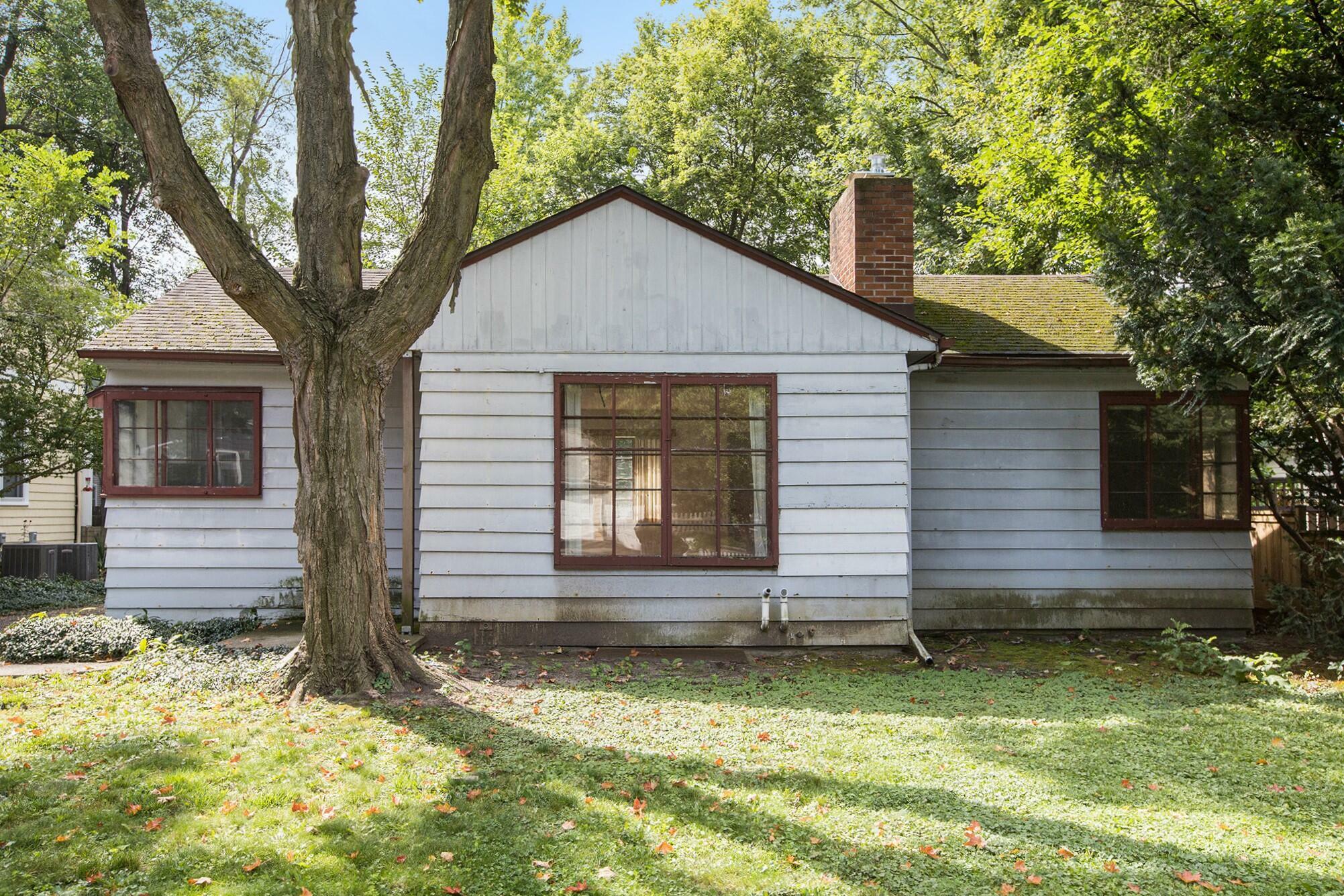 Property Photo:  1010 Rose Avenue  MI 48104 